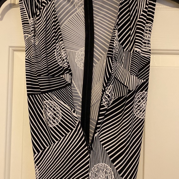 Milano Print Romper - Picture 8 of 13